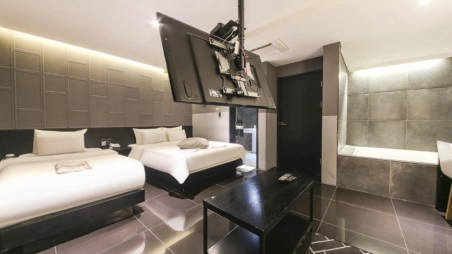 Hotel Yaja Sasang Terminal Busan 2*,  South Korea